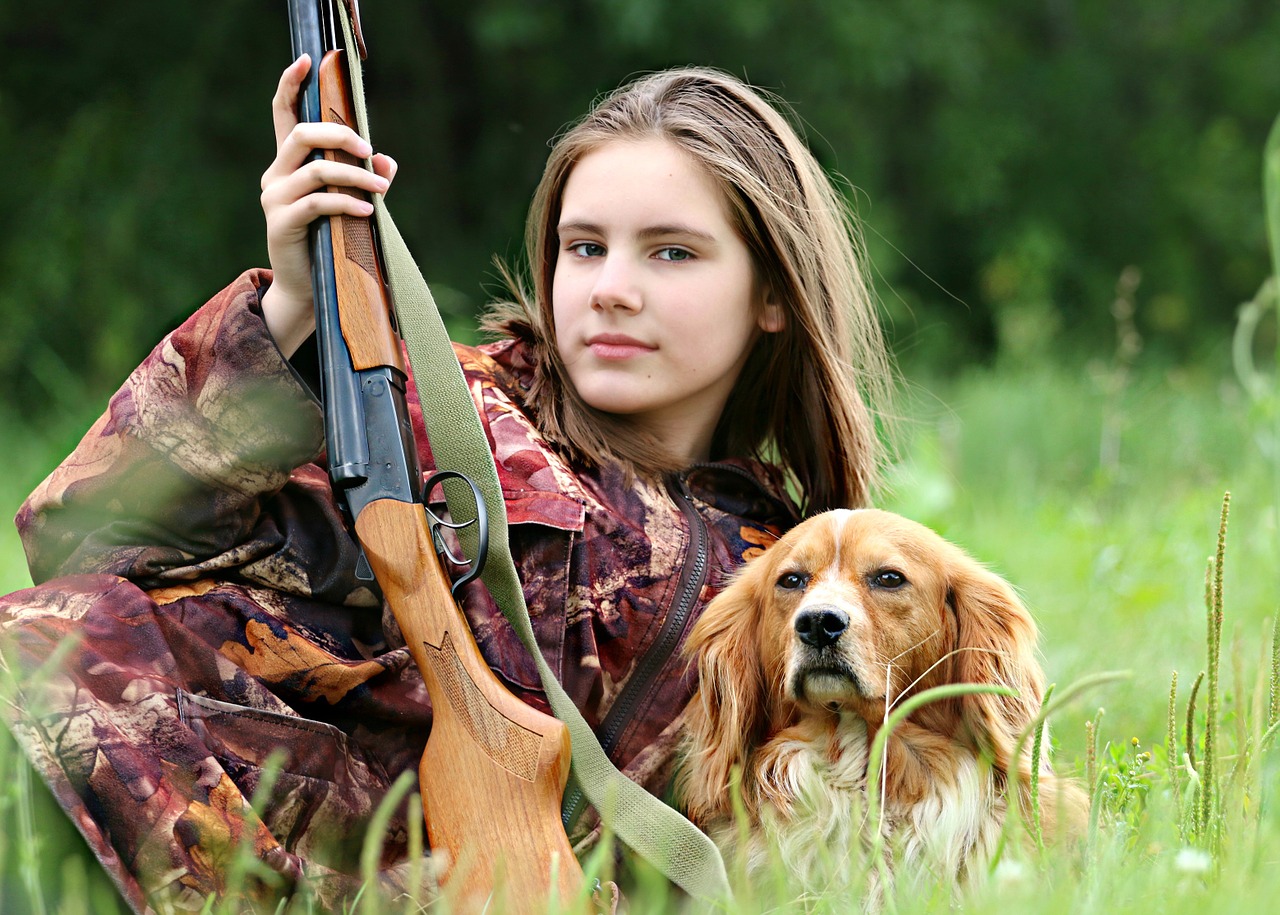 hunting gun and dog